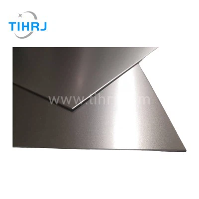 Kako se titanska žica ponaša u sredinama izloženim zračenju?